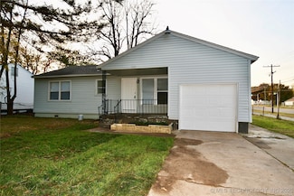 4554 N Iroquois Ave, Tulsa, OK 74106