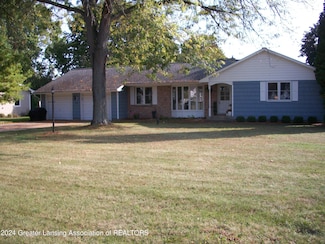12920 Oneida Rd, Grand Ledge, MI 48837