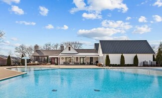 328 Turfway Park, Gallatin, TN 37066