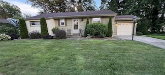 3721 Emmet Dr, Erie, PA 16511
