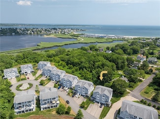100 Algonquin Rd Unit 13, Narragansett, RI 02882