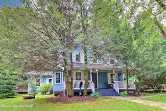 282 Summit Rd, Swiftwater, PA 18370