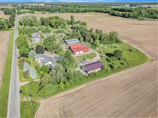 19100 Fairchild Rd, Constantine, MI 49042