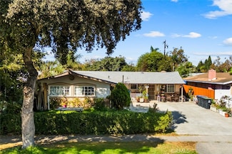 3413 W James Ave, Santa Ana, CA 92704