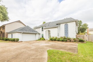 1035 Mockingbird Way, Sugar Land, TX 77478