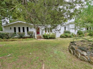 661 Gees Grove Rd, Siler City, NC 27344