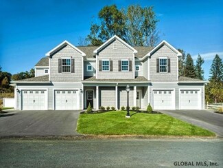 702 Grayson Place, Schenectady, NY 12302