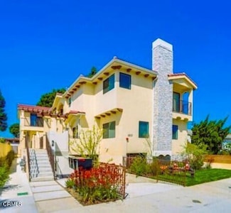 3837 Bentley Ave, Culver City, CA 90232