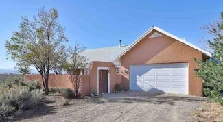 50 Colonias Pointe Dr, El Prado, NM 87529