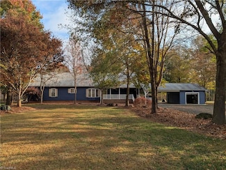 596 Greenbriar Farm Trail, Siler City, NC 27344