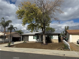 596 Opal Ave, Hemet, CA 92543