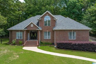 3304 Live Oaks Cir, Bessemer, AL 35023