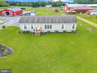 13344 Wootten Rd, Laurel, DE 19956