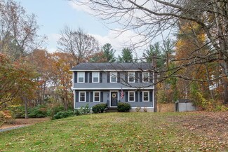 6 Lund Dr, Hudson, NH 03051