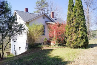 673 Lenoir Rd, Morganton, NC 28655