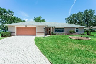 5949 Grass Ct, Leesburg, FL 34748