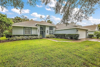 1720 Park Forest Blvd, Mount Dora, FL 32757