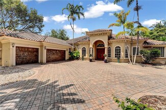 2220 Lazy Ln, Lazy Lake, FL 33305