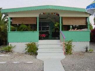 13 Boca Chica Rd, Key West, FL 33040