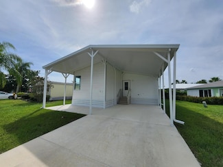 26 Rio Verde Way, Port St. Lucie, FL 34952
