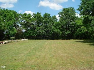 0 J And j Ln, Dunn, NC 28334