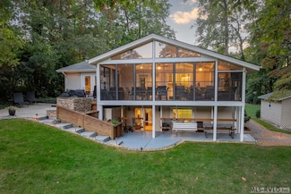285 Pine Tree Dr, Henrico, NC 27842