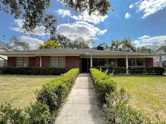 5011 Imogene St, Houston, TX 77096