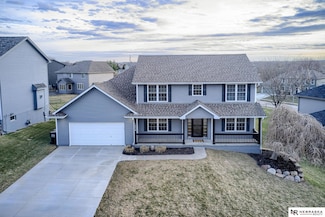 10029 Durkop St, La Vista, NE 68128