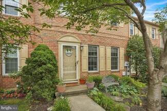 82 Winchester Ct, Reading, PA 19606