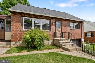309 E Roosevelt Ave, Middletown, PA 17057