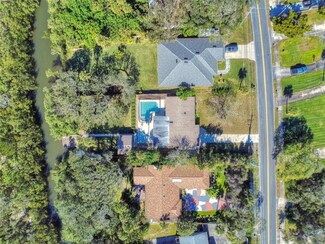 4514 Saxon Dr, New Smyrna Beach, FL 32169