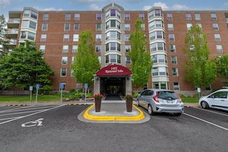 1425 W 28th St Unit 201, Minneapolis, MN 55408