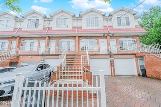 12 Winston St, Staten Island, NY 10312