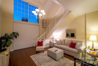 300 W 5th St Unit 639, Charlotte, NC 28202