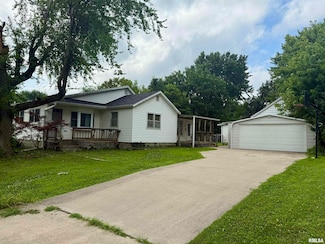 106 W Edwards St, Payson, IL 62360