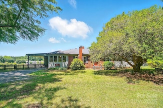 2722 Catawba Church Rd, Rock Hill, SC 29730