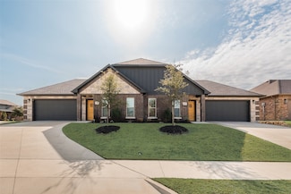 1026 Skyview Ct, Midlothian, TX 76065