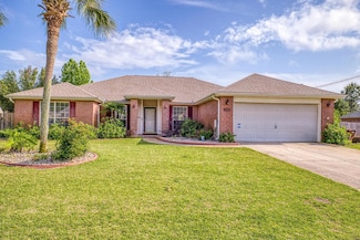 2121 Middleton Dr, Navarre, FL 32566