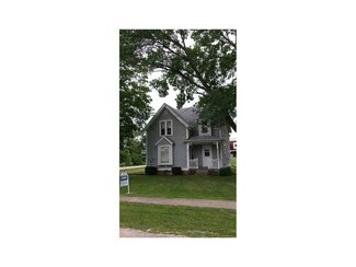 307 South St, Martelle, IA 52305