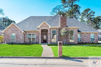 5703 Stoneridge Dr, Texarkana, TX 75503