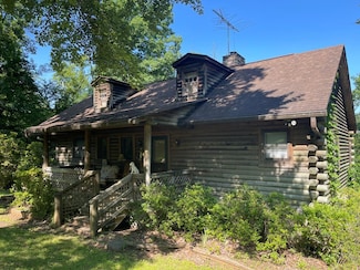 653 Misty Mountain Rd, Lynch Station, VA 24571