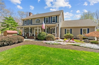 224 George Washington Hwy, Clayville, RI 02815