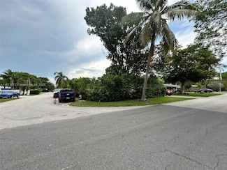 901 NE 16th Ct, Fort Lauderdale, FL 33305