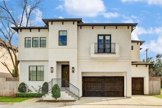 8015 Serenity Ct, Houston, TX 77025