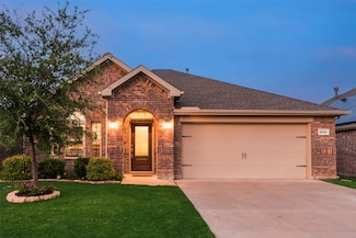 9204 Bronze Meadow Dr, Fort Worth, TX 76131