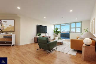 19-19 24th Ave Unit L-706, Astoria, NY 11102