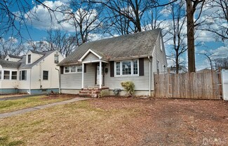 5 Chase Ave, Avenel, NJ 07001