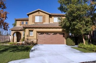 1 Plaza Avila, Lake Elsinore, CA 92532