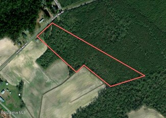 01 Veaches Mill Rd, Warsaw, NC 28398