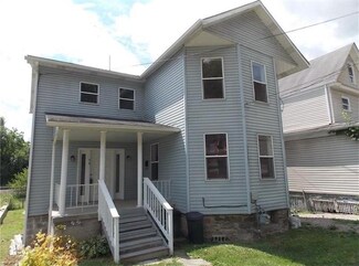 54 Main St, Brownsville, PA 15417